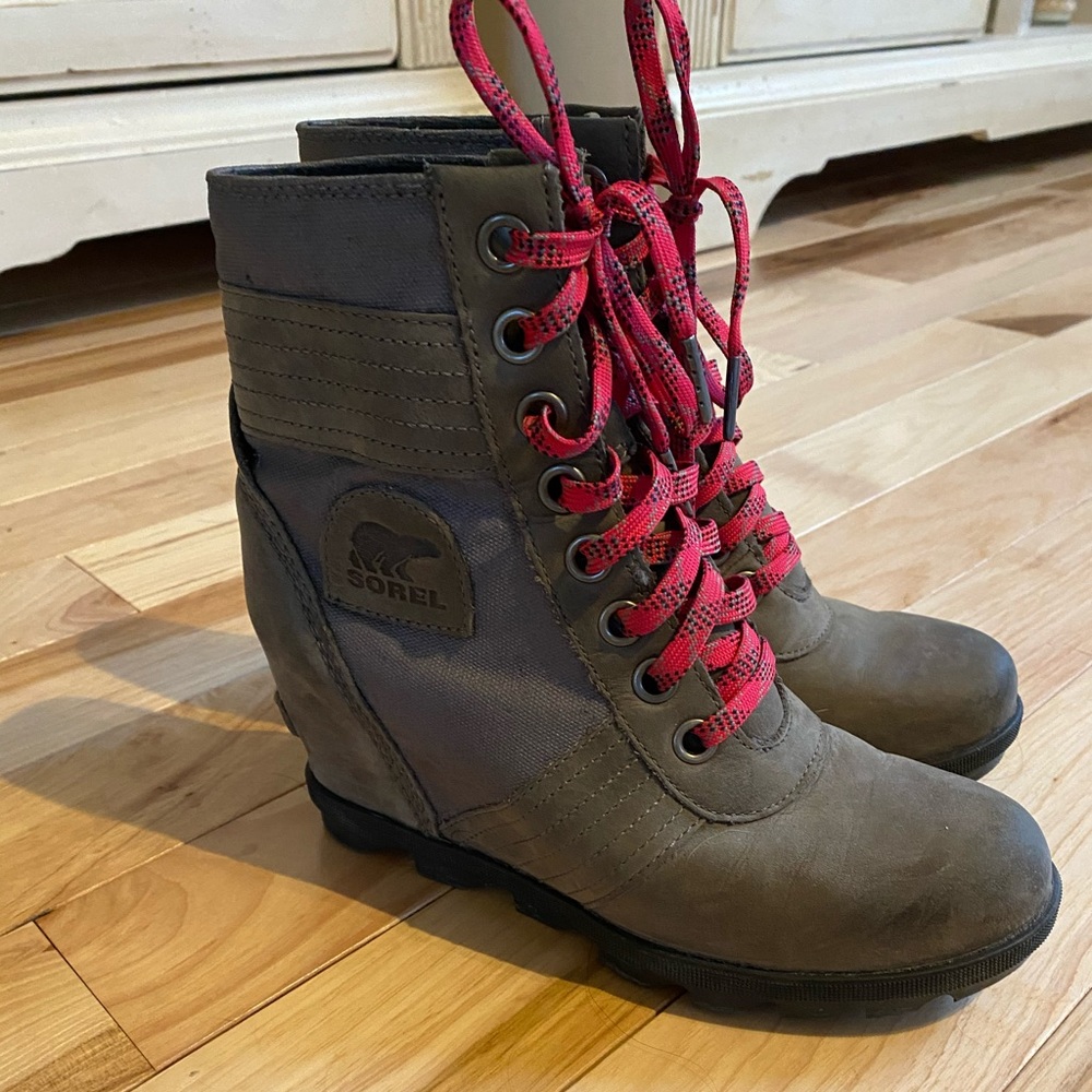 Sorel Lexie Boot